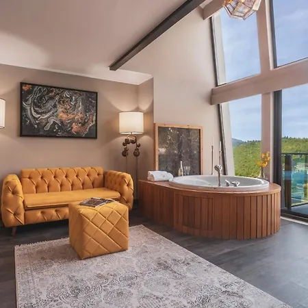 Orka Cove Penthouse & Adults Only