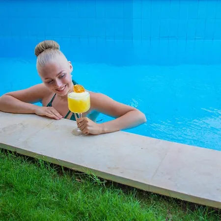 Orka Cove Penthouse & Adults Only