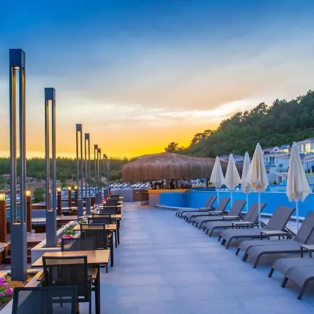 Orka Cove Penthouse & Adults Only Hotel