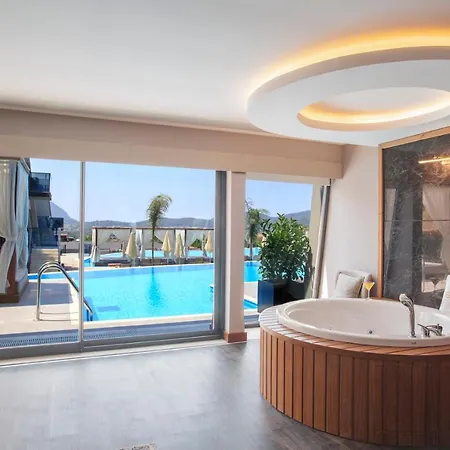 Orka Cove Penthouse & Adults Only 4* Oludeniz
