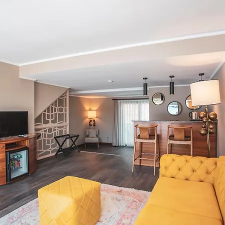 Orka Cove Penthouse & Adults Only Hotel 4*