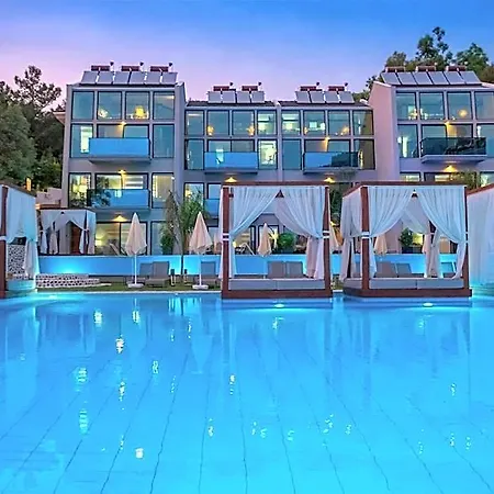 Orka Cove Penthouse & Adults Only Fethiye