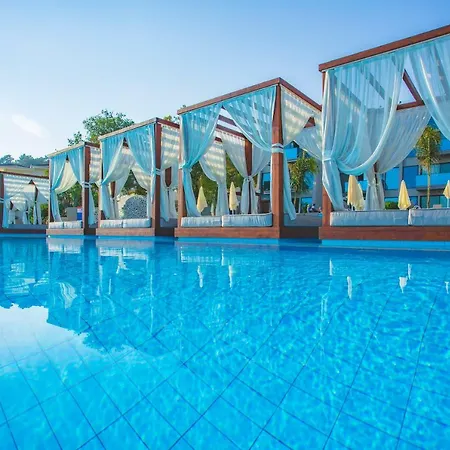 ホテル Orka Cove Penthouse & Adults Only