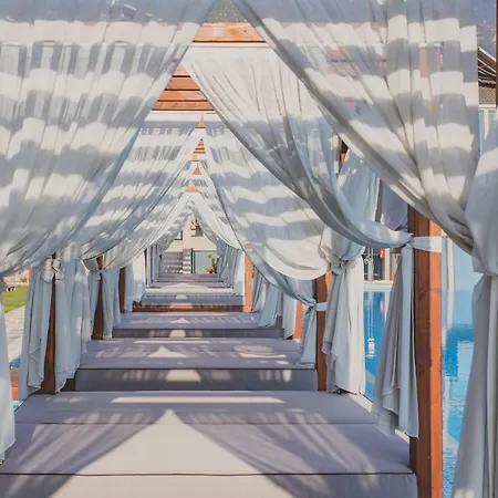 Orka Cove Penthouse & Adults Only ホテル 4*