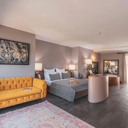 ホテル Orka Cove Penthouse & Adults Only