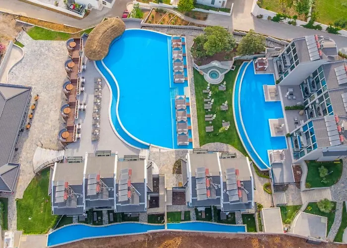 Orka Cove Penthouse & Adults Only מלון